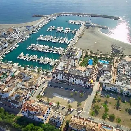 Duquesa Superb Seafront Marina Real * Manilva
