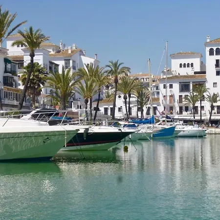 Duquesa Superb Seafront Marina Real * 마닐바